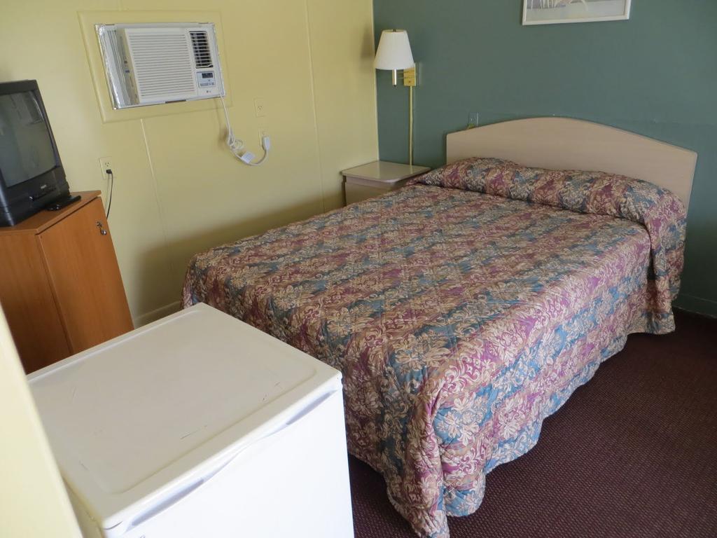 Travelers Inn Okeechobee Camera foto