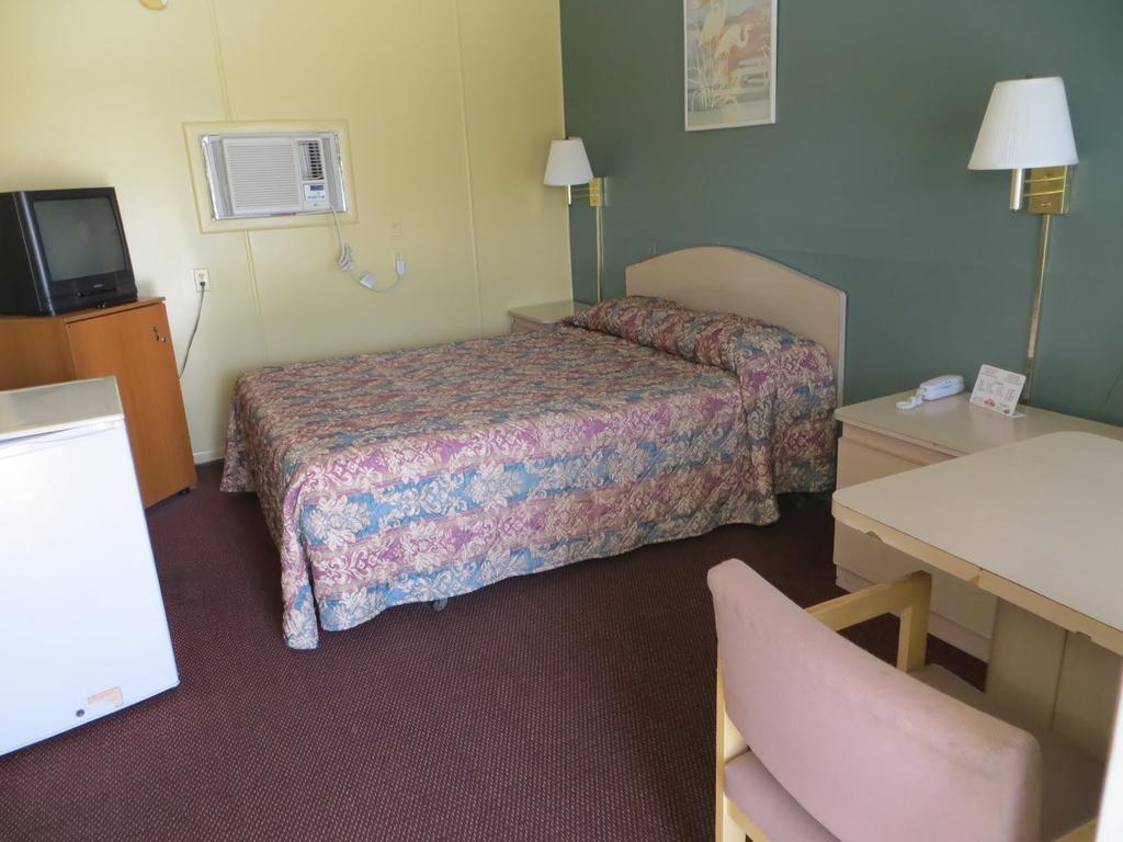 Travelers Inn Okeechobee Camera foto
